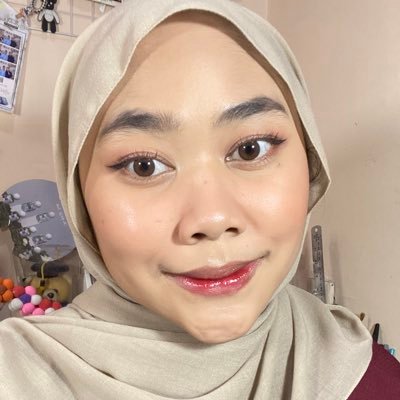 love to share abt beauty things & delicious food✨❤️|honest review‼️| combi-oily sensitive skin | dm for partnership🫶🏻 #hildareviewapahariini