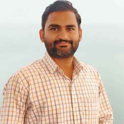 Patil_speaks's profile picture. Centrist.

Nehruvian.
