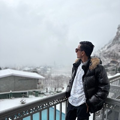 tvstvs's profile picture. Male