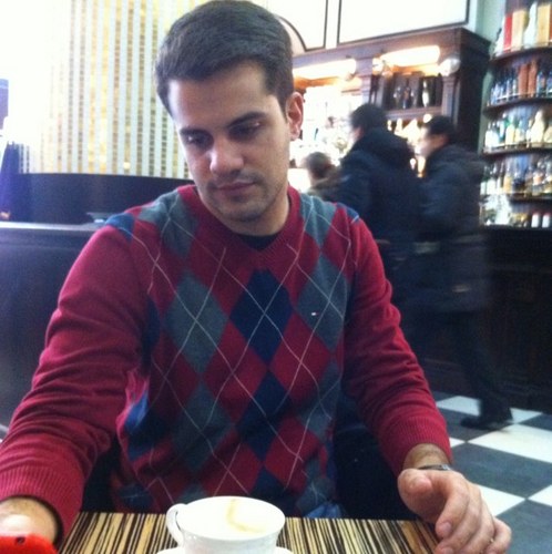 George_ioann's profile picture. http://t.co/7rjr6xcFQt