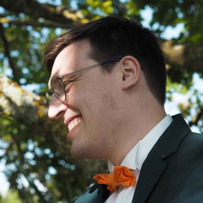 Allender__'s profile picture. 29 ans | Je fais des trucs sur Youtube pour des gens.
@AREtoiles, @Shaunzpro et @Rhobalasv2