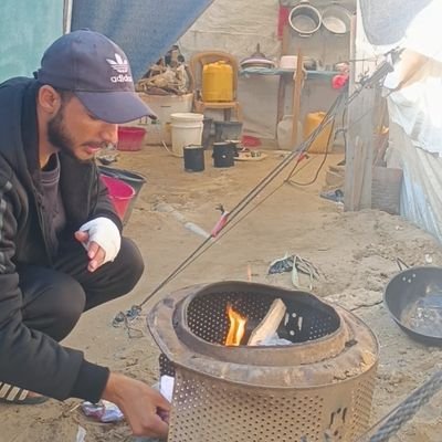 moaied from gaza 🇵🇸
student in dentistry
my dream is destroyed 😭 but you can help me 🙏👇🔗
https://t.co/bmgPAWuBuM