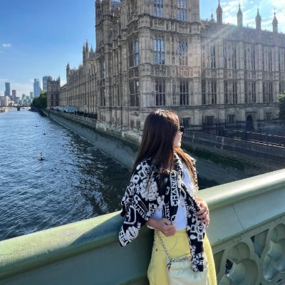 apsjsm's profile picture. Wanderlust and city dust 🏙️ | Urban explorer 🚶‍♀️