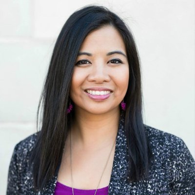 Digital Marketer. Lover of all marketing, branding, tech, design, travel, coffee and being in the mix. Glass half full. Connecting dots. Tweets are mine.