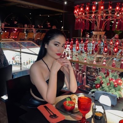 rezvaaanne's profile picture. 🦷👩🏻‍⚕️