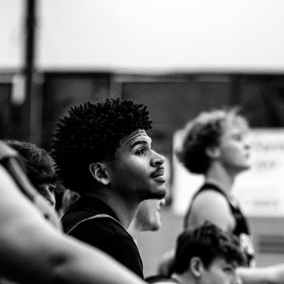 Jayden_colon5's profile picture. C/O 24/6’0 180 GUARD/Knoxville,TN