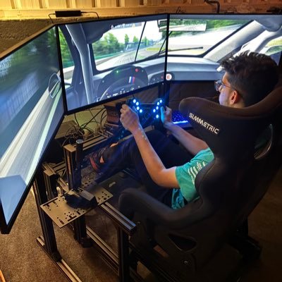 OG F1 fan ! #Redbull Racing Max Vestappen is a Legend :) Motorsports is life ❤️ I love sim racing ! https://t.co/T4qe66Xh71…