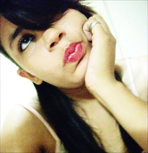 Eu sei q o mundo vai girar, e eu espero minha vez ..  ♪
