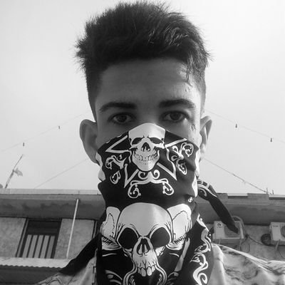 PrwynHady's profile picture. من کرولال هستم