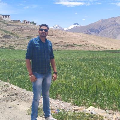 Python Developer,
Loves to code and Long drives🌍
VEGAN BY CHOICE