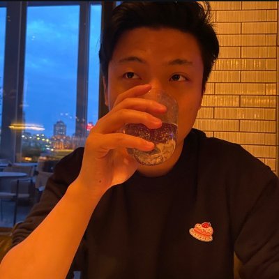 santiagoyangg's profile picture. Raised in China 🇨🇳 | Solopreneur in NYC🗽 
Chinese business content creator @圣总聊出海 | 100k+ followers.