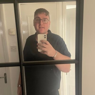 ryan_cundall's profile picture. gay 🏳️‍🌈