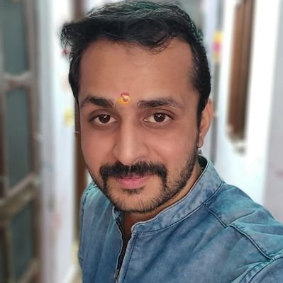 प्रखंड मंत्री (विश्व हिन्दू परिषद्), स्वयंसेवक (द्वितीय वर्ष), निवर्तमान जिला उपाध्यक्ष (पि०व०मो०,भाजपा), उपाध्यक्ष (मैढ़ क्षत्रिय सोनार महासभा, बिजनौर) 🚩