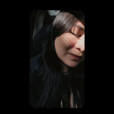 Logré y sigo logrando lo que jamás creí. ❤️🩹
Tengo al mejor perrito del mundo y tuve al mejor conejito del mundo. 🖤
Tengo un corazón muy puro o muy pendejo¿?