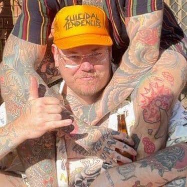 Beno_AU's profile picture. Father • Sleep Deprived, Barely Alive 𐕣