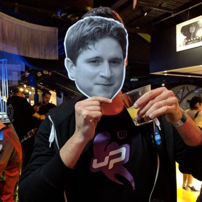 esports. tech. married. dad of two. I’m here for💩 posting. aka JimmyGrant