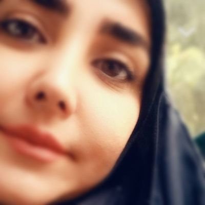 آموزگارِ سابقِ دهه نودیا ، نیمچه روانشناسِ حال
✨ رَفـیقـَـت گَـر خُدا باشد ، هواداری قـَوی داری ✨