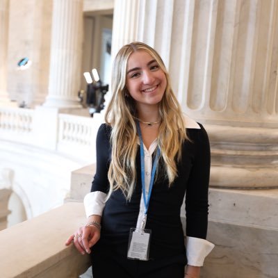 Zoe__Singer's profile picture. Politics reporter for @medillonthehill | @northwesternnu @medillschool