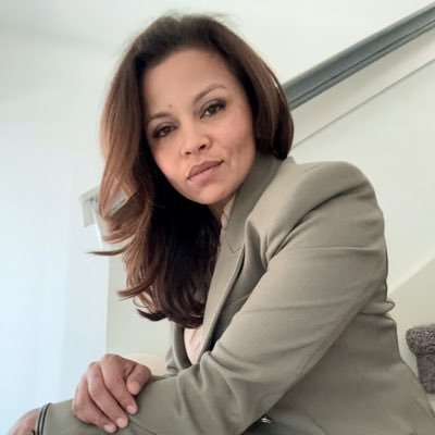 fridas_cafe's profile picture. 🌟 External Comms Director for @HarrisCountyTAC | Bilingual Storyteller | Marketing Leader | 📍Salvadorean-born| | 💼 Crisis Comms Expert 🏃🏻‍♀️‍Mama + Runner