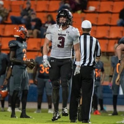 ‘25 ~ LB/LS ~ Defensive Captain ~ 6’0 / 205 ~ 4.6 40 ~ 1st Team All-Area ~ 4.48 GPA ~ @NHSRaidersFB 🏴☠️• HC: @CoachGBagley ~ @C3Elite7v7