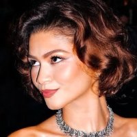 elle (@myspideyswift) 's Twitter Profile