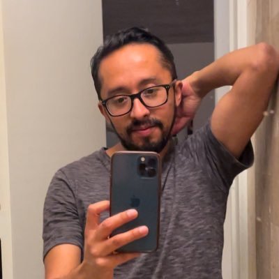 ♻️ Reutiliza. Story Producer, AD, guionista. Investigación para la creación de contenidos. vih+ I=I. No binarie y pansexual. Pronombres: elle/ella.