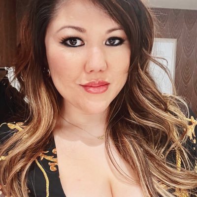 founder @bestofdyingtwit @bestofnextdoor @takahashipr | def not @myunhingedtweet | 💌: jenn@takahashipr.com