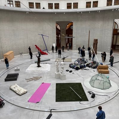 beastiexi's profile picture. following curiosity