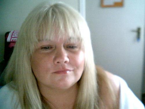 moc672001's profile picture. 