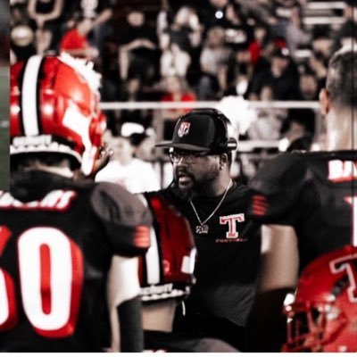 Defensive Co/Recruiting @_TucsonHigh 🏈 Badgers Prospects🚨 https://t.co/6gj6kQK7ee