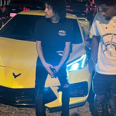 Gravedigger118's profile picture. 