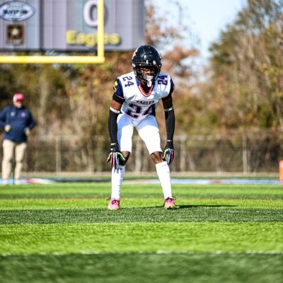 C/O25 Safety/Backer 5’10 160, Baton Rouge LA lilyoungin331@gmail.com Head Coach @COACH_R_COOK