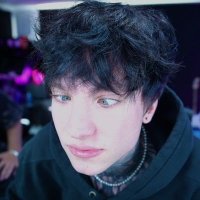 πΊππππππ©Έβ¨ (@xsilvis_) 's Twitter Profile