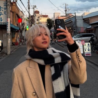 #SEONGHWA: hit me with something stronger.