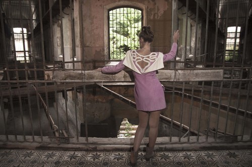 maneviera's profile picture. Diseñadora industrial especializada en área textil y moda.