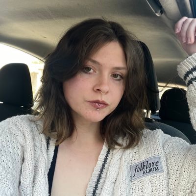 gay barista ┊rep tour glendale + eras tour glendale┊♉︎♑︎ ♍︎┊5sos x11 ┊🇺🇸az + 🇦🇺vic