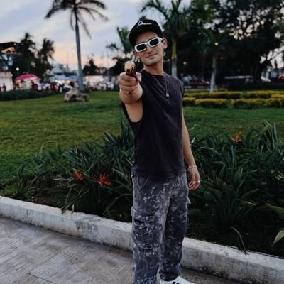Te juro que el día que te conocí, fue mi día de suerte -Emilio♡