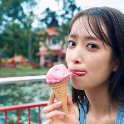 日向坂46 佐々木久美 1st写真集【公式】『めくる日々』3月25日 日向坂46 佐々木久美 1st写真集【公式】『めくる日々』3月25日