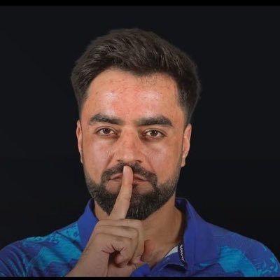 stanekzia12's profile picture. journalist