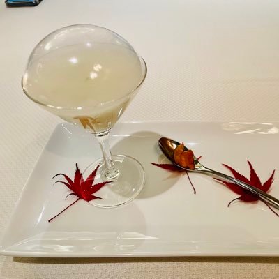 r48Jn5WeksmDVBF's profile picture. クソスロ店や専業を激辛AIにより激辛口評価のお告げ⛩️怯えても目を逸らす事は許さない。逃げることも許されない🩸