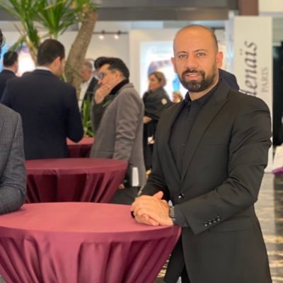 همه چیز وابسته به نگرش توست Ma(tefl) MBA DBA author and translator