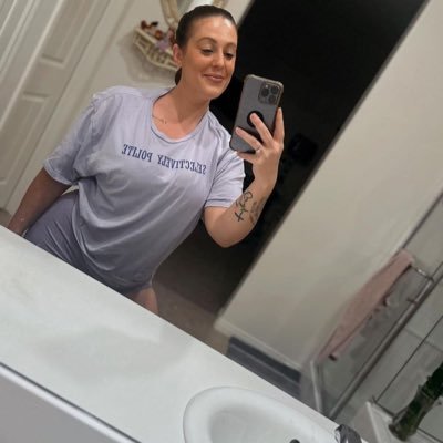 I watch anime, play video games, and listen to music and podcasts. Hope to hang out with some chill people in my free time. cousin account: @justaverage9309