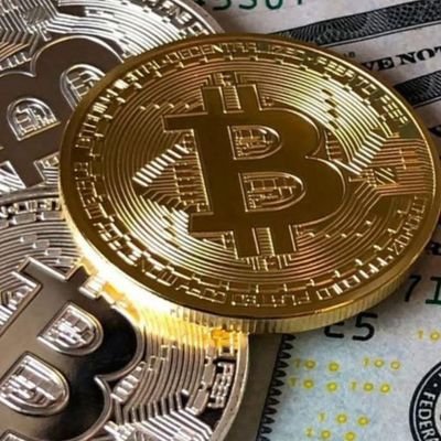 Navigating alternative finance, DeFi gems, and crypto opportunities. Strategy-focused.