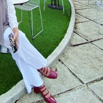 suzeecus's profile picture. I believe loneliness finds a new friend.... || Fail Engineer ~~~ eSOTe Beebo❤️ #VCC

                            Lulu, Poro, BuncisGarfield 😽😺😻