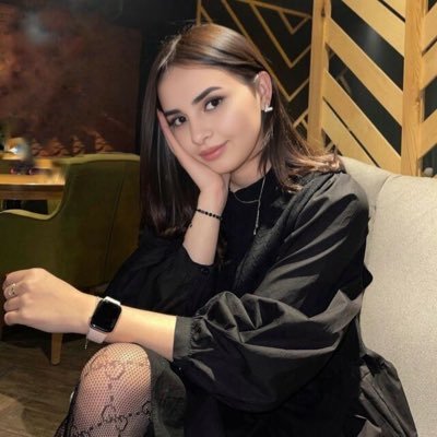 elfozdmrw's profile picture. 