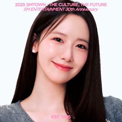 𝘔𝘺 𝘭𝘰𝘷𝘦 𝘧𝘰𝘳 𝘚𝘕𝘚𝘋 𝘪𝘴 𝘶𝘯𝘭𝘪𝘮𝘪𝘵𝘦𝘥 💗 | Next to Yoona 170929 | sbt acc ⭐ Yoona pocas collector 🦌