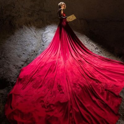 derinlik257903's profile picture. "Şimdiye kadarki bütün toplumların tarihi, sınıf savaşımları tarihidir" 
Karl Marx ..