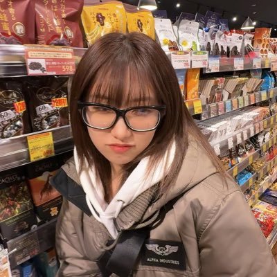 2019年に佐藤優樹さんにひとめぼれして以来ずっと神推し👗🫶部屋の壁紙がエメグリの人。まーちゃん現場中心に活動中。かっこいい女性アイドルが好き。7/26新宿、7/27大阪、8/10名古屋、9/15大阪、10/19香川、10/26奈良、11/15神戸