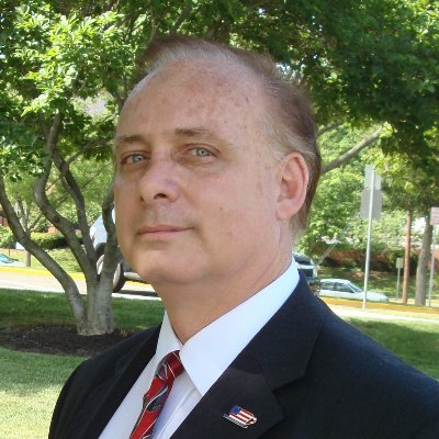 Retired attorney after 24 years. Former defense attorney for Proud Boys and Oath Keepers members