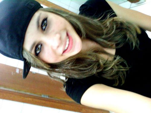 Amei teu corpo, teu jeito, teu cheiro, tua sombra, abri meu peito, acreditei na gente porque a cada pensamento meu, tem um pouco de você..” ♪♪ ' #FócoForça&Fé !